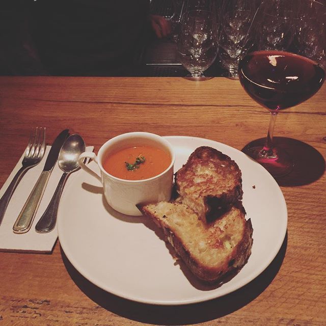 Keep it classy. Grilled cheese and tomato bisque. #123bolinas #sundays #goeswithwine